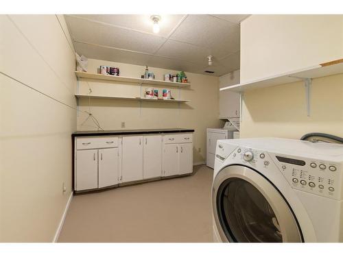323074 Twp Rd 480, Maidstone, SK - Indoor Photo Showing Laundry Room
