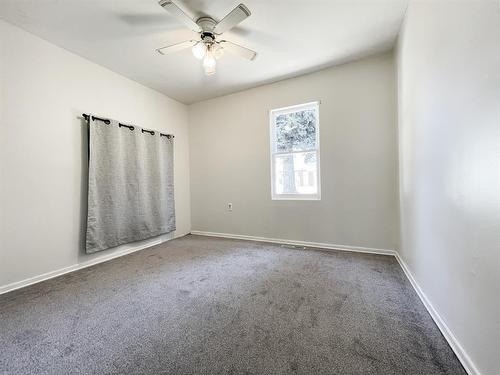 722 5 Avenue, Wainwright, AB - Indoor Photo Showing Other Room
