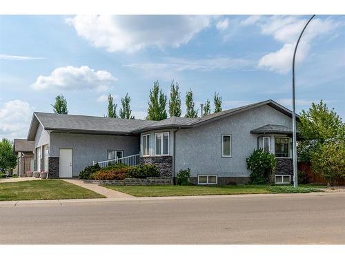 2526 10 Avenue, Wainwright, AB - Outdoor With Facade
