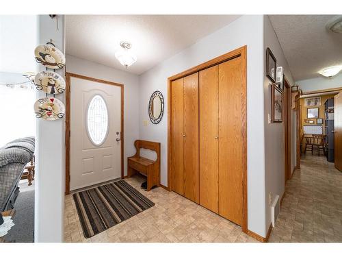 2526 10 Avenue, Wainwright, AB - Indoor Photo Showing Other Room