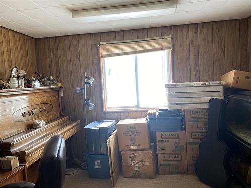 5503 51 Street, Edgerton, AB - Indoor Photo Showing Other Room