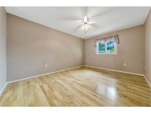 1-4201 56 Avenue, Lloydminster, AB - Indoor Photo Showing Other Room