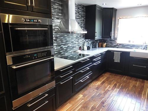 4802 53 Avenue, Vermilion, AB - Indoor Photo Showing Kitchen With Upgraded Kitchen