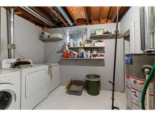 2909 47 Avenue, Lloydminster, SK - Indoor Photo Showing Laundry Room