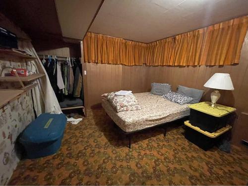 5124 50 Street, Edgerton, AB - Indoor Photo Showing Bedroom