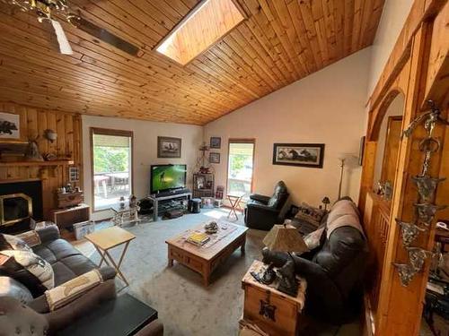 Se 13-55-2-W4Th, Rural Vermilion River, County Of, AB - Indoor Photo Showing Living Room With Fireplace