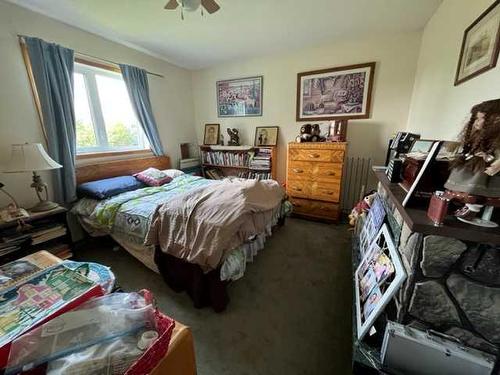 Se 13-55-2-W4Th, Rural Vermilion River, County Of, AB - Indoor Photo Showing Bedroom