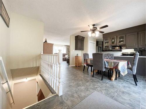 4900 2Nd Avenue North, Chauvin, AB - Indoor Photo Showing Dining Room