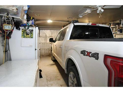 522 1 Street, Loon Lake, SK - Indoor Photo Showing Garage