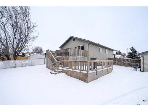 31 3Rd Avenue Se, Marshall, SK - Outdoor With Exterior