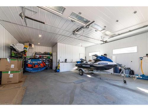 706 Willow Bay, Brightsand Lake, SK - Indoor Photo Showing Garage