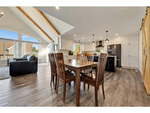 706 Willow Bay, Brightsand Lake, SK - Indoor Photo Showing Dining Room