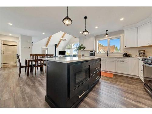 706 Willow Bay, Brightsand Lake, SK - Indoor Photo Showing Kitchen With Upgraded Kitchen