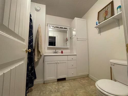 503 Makwa Drive, Loon Lake, SK - Indoor Photo Showing Bathroom