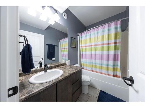 1804 61 Avenue, Lloydminster, AB - Indoor Photo Showing Bathroom