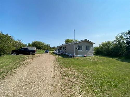 4812 50 Avenue, Mclaughlin, AB - Outdoor