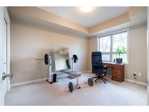 109-4102 69 Avenue, Lloydminster, AB - Indoor Photo Showing Gym Room