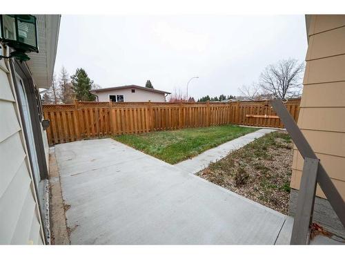 402 3 Street, Wainwright, AB - Outdoor With Exterior