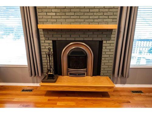 402 3Rd Street, Wainwright, AB - Indoor With Fireplace