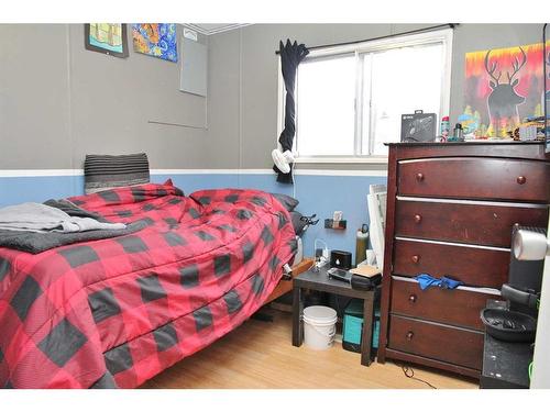 213 6 Avenue, Maidstone, SK - Indoor Photo Showing Bedroom