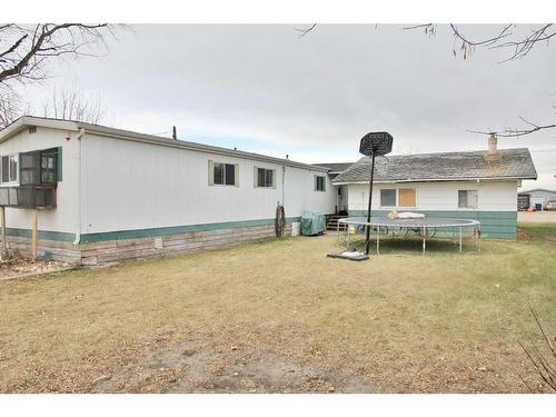 213 6 Avenue, Maidstone, SK - Outdoor