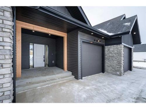 5913 13 Street, Lloydminster, AB - Outdoor With Exterior