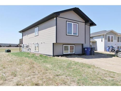 403 4Th Avenue Close, Maidstone, SK - Outdoor With Exterior