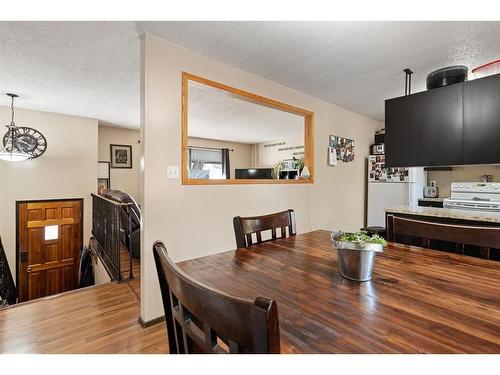 108 3 Avenue West, Neilburg, SK - Indoor Photo Showing Dining Room