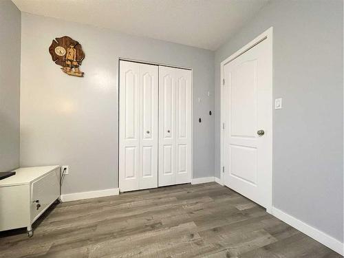 1037 17 Avenue, Wainwright, AB - Indoor Photo Showing Other Room