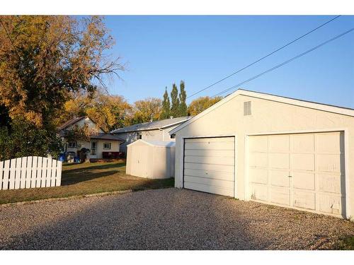 1101 3 Avenue, Wainwright, AB - Outdoor With Exterior