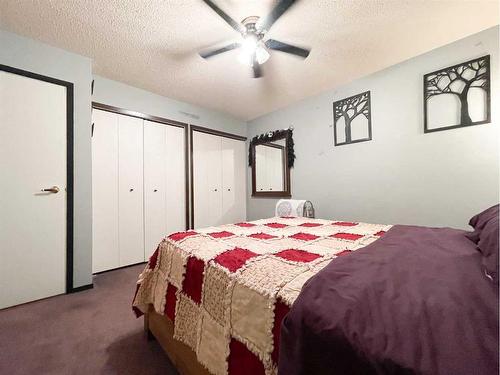 5123 55 Avenue, Edgerton, AB - Indoor Photo Showing Bedroom