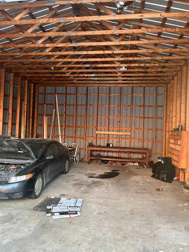 541074 81 Range, Rural Two Hills No. 21, County Of, AB - Indoor Photo Showing Garage