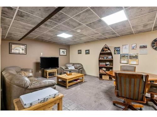 522053 Rr40, Rural Vermilion River, County Of, AB - Indoor Photo Showing Basement