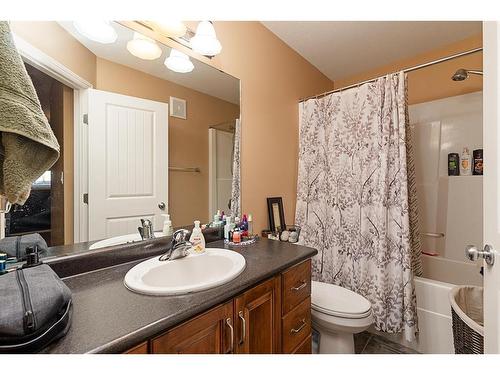 5302 50 Street, Kitscoty, AB - Indoor Photo Showing Bathroom