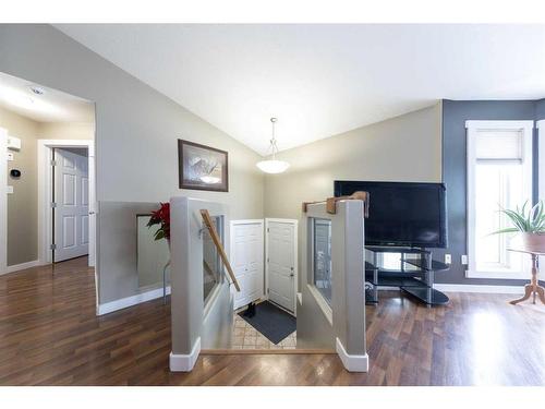 6512 34 Street, Lloydminster, AB - Indoor Photo Showing Other Room