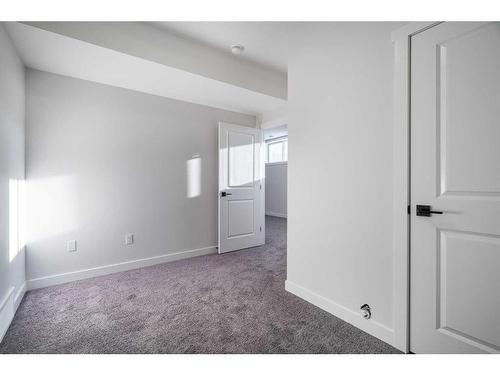 7302 37 Street Close, Lloydminster, AB - Indoor Photo Showing Other Room