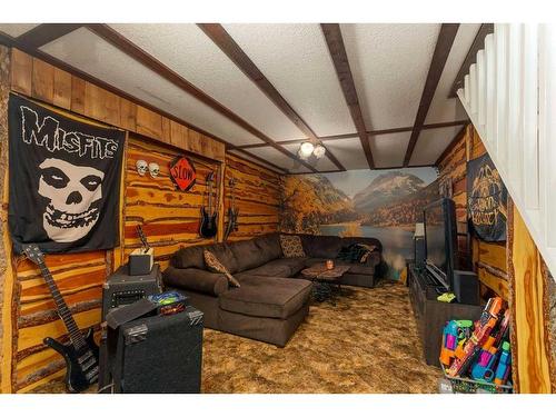5514 38 Street, Lloydminster, AB - Indoor Photo Showing Other Room