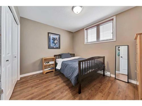 402 4Th Avenue Close, Maidstone, SK - Indoor Photo Showing Bedroom