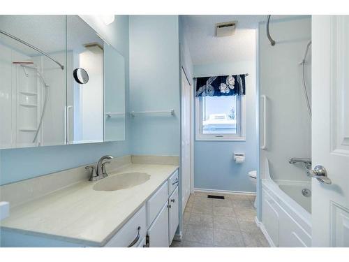 14 1 Avenue West, Marsden, SK - Indoor Photo Showing Bathroom