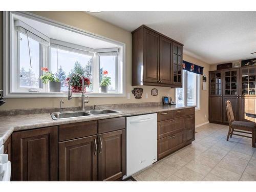 14 1 Avenue West, Marsden, SK - Indoor Photo Showing Kitchen With Double Sink