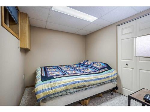 Pt Se 10-50-2 W4, Lloydminster, AB - Indoor Photo Showing Bedroom