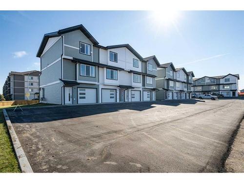 12-3616 41B Avenue, Lloydminster, SK - Outdoor With Facade