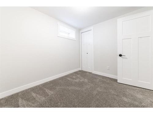 5510 50 Street, Lloydminster, AB - Indoor Photo Showing Other Room