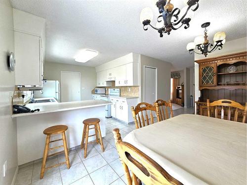 10 Coutts Street, Hughenden, AB - Indoor Photo Showing Dining Room