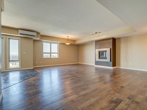 403-4102 69 Avenue, Lloydminster, AB - Indoor Photo Showing Other Room
