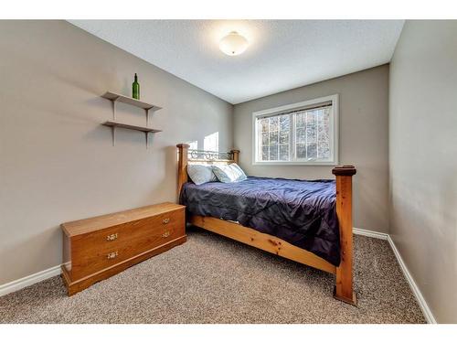 28 3Rd Street West, Marsden, SK - Indoor Photo Showing Bedroom