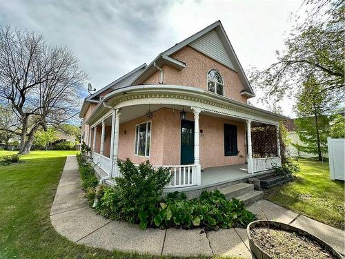 1202 2 Avenue, Wainwright, AB - Outdoor With Deck Patio Veranda