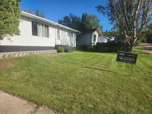 207 6 Avenue, Paradise Hill, SK - Outdoor