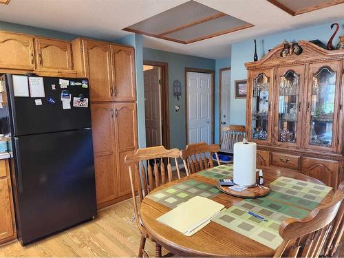 4710 51 Street, Kitscoty, AB - Indoor Photo Showing Dining Room