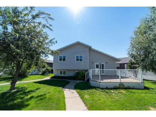 1021 20 Street Crescent, Wainwright, AB - Outdoor With Deck Patio Veranda